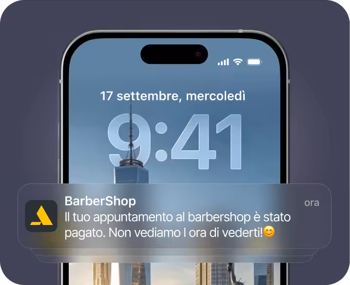 laptop inclinato su uno sfondo scuro che mostra un calendario colorato a più colonne con fasce orarie ed eventi in blocchi pastello app calendario | altegio | altegio